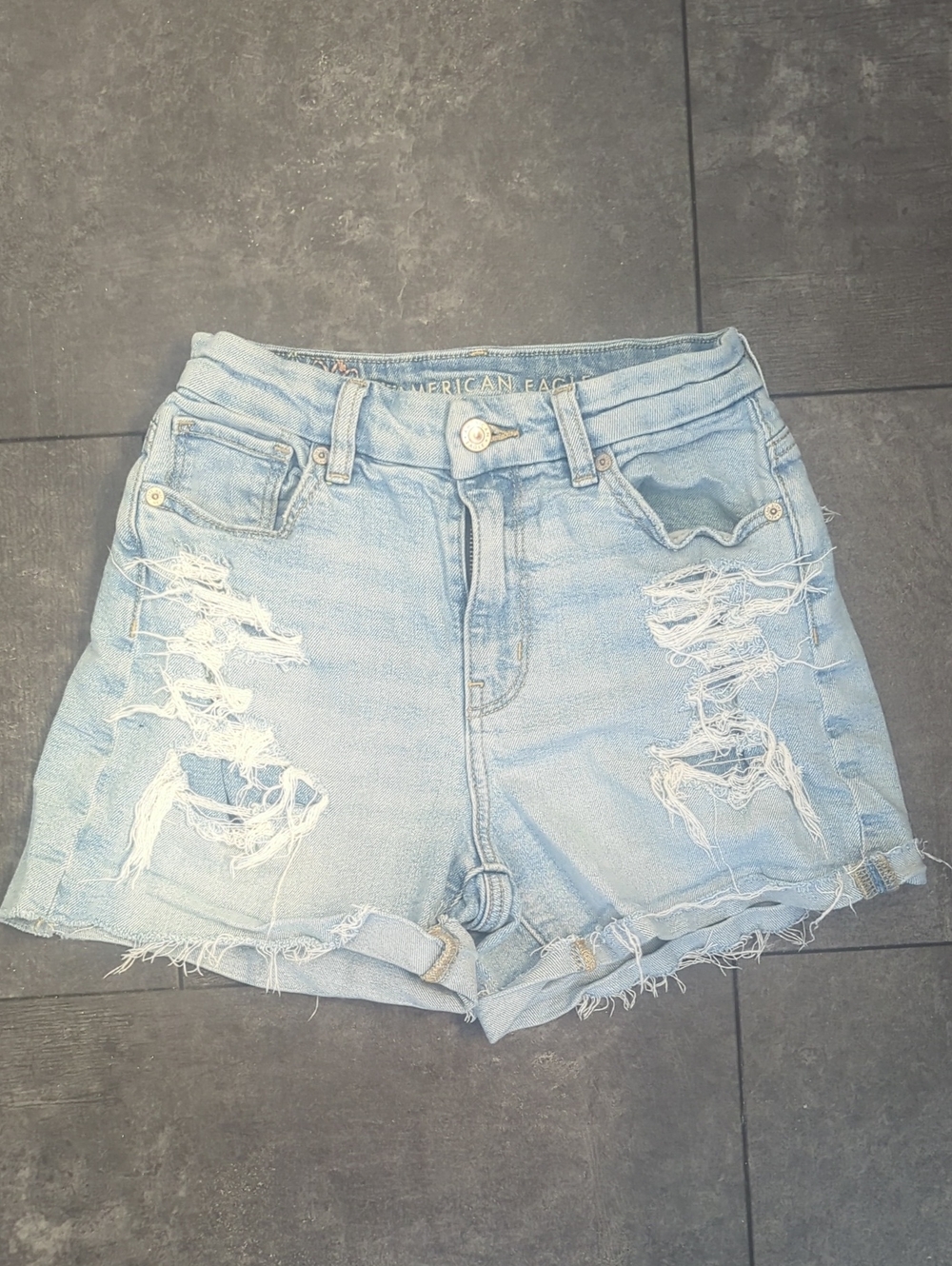 American Eagle Outfitters Light Wash Distressed Denim Jean Shorts